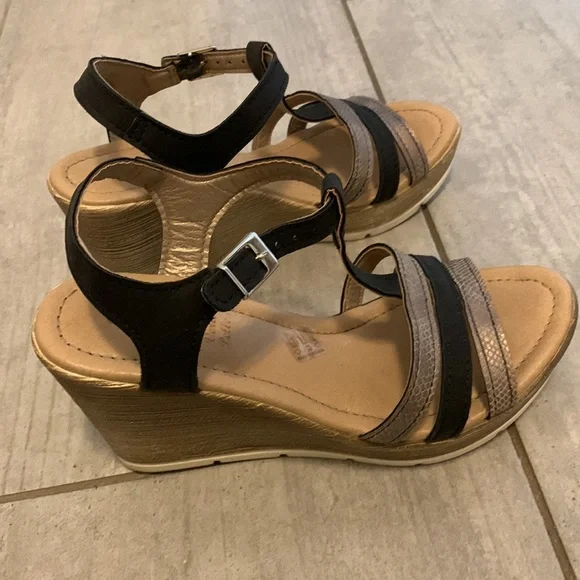 Italian Wedge shoes 7 - Picture 2 of 7